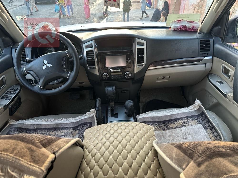ميتسوبيشي باجيرو